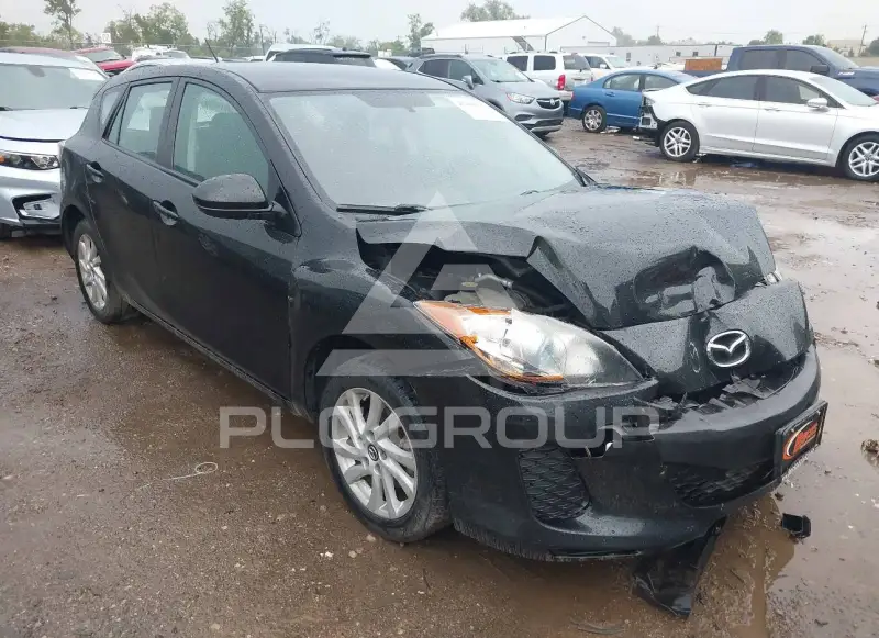 2013 Mazda 3 фото