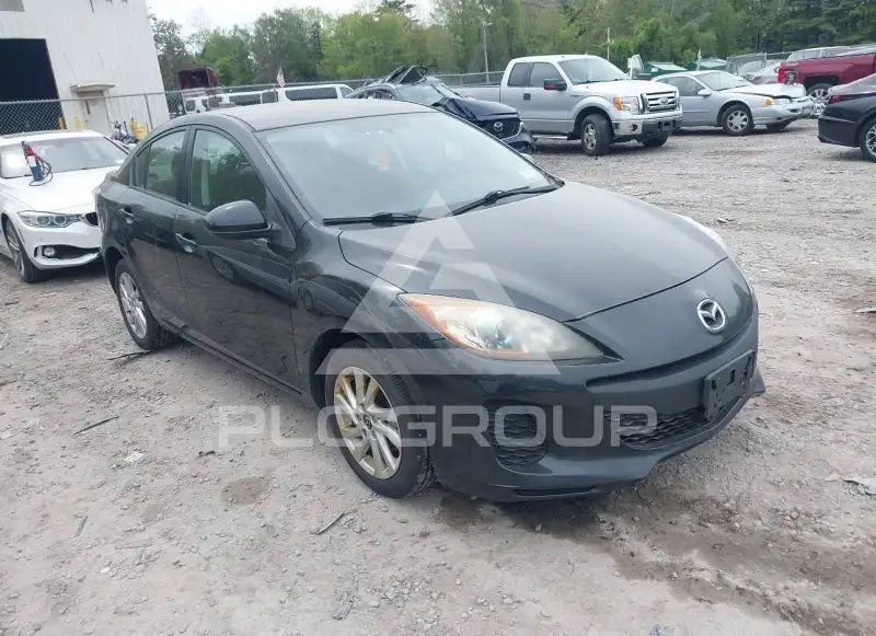 2013 Mazda 3 фото