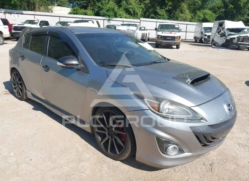 2013 Mazda 3 photo