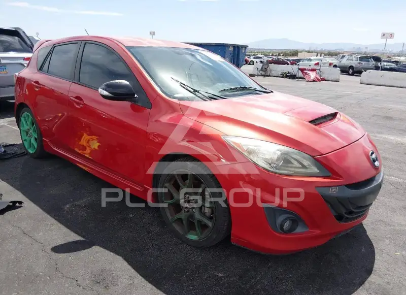 2013 Mazda 3 photo