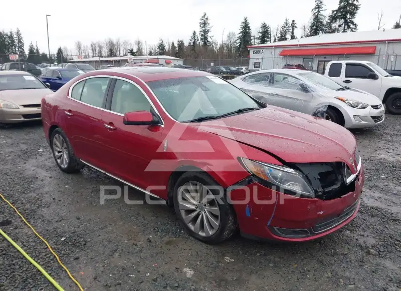 2013 Lincoln MKS photo