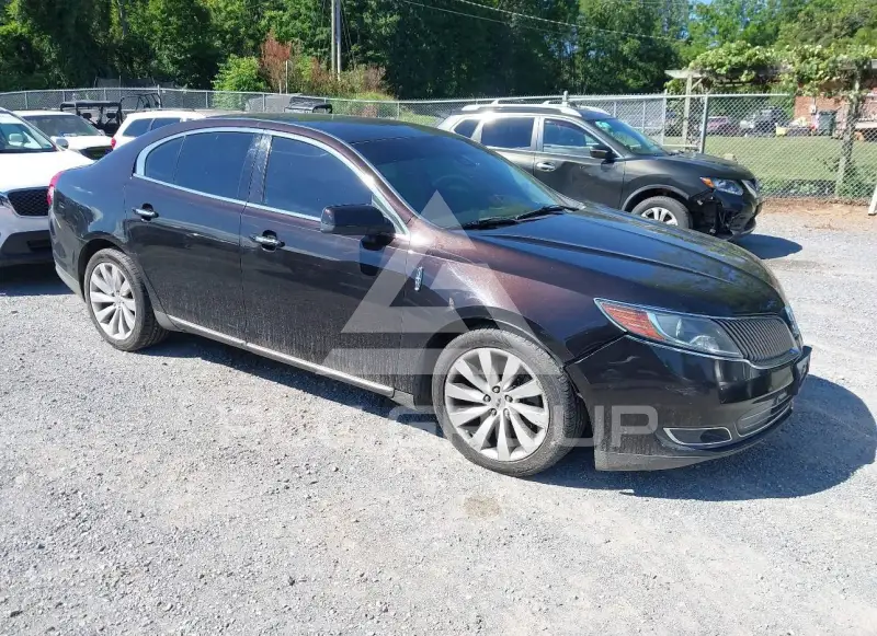 2013 Lincoln MKS photo