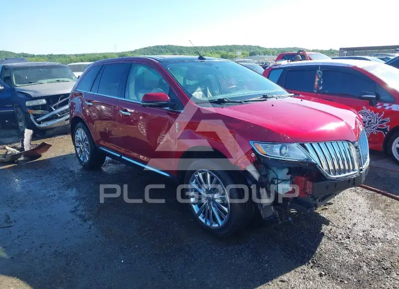 2013 Lincoln MKX photo