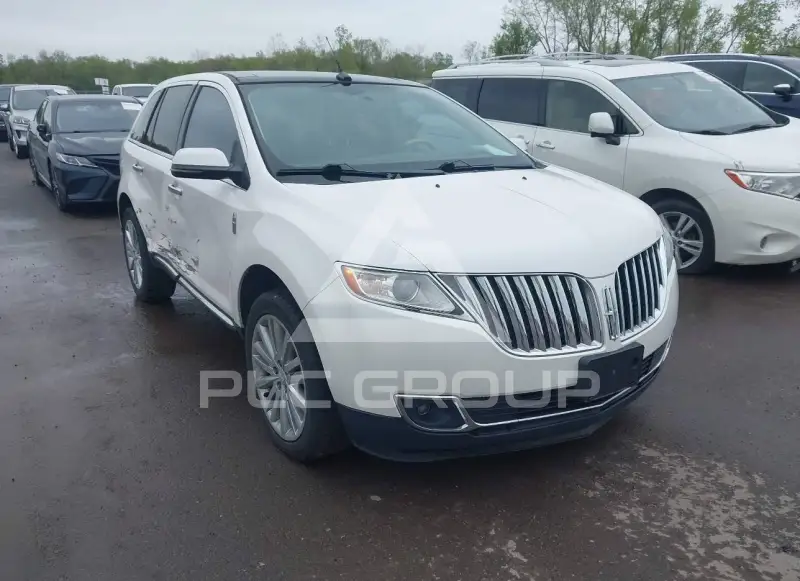 2013 Lincoln MKX фото