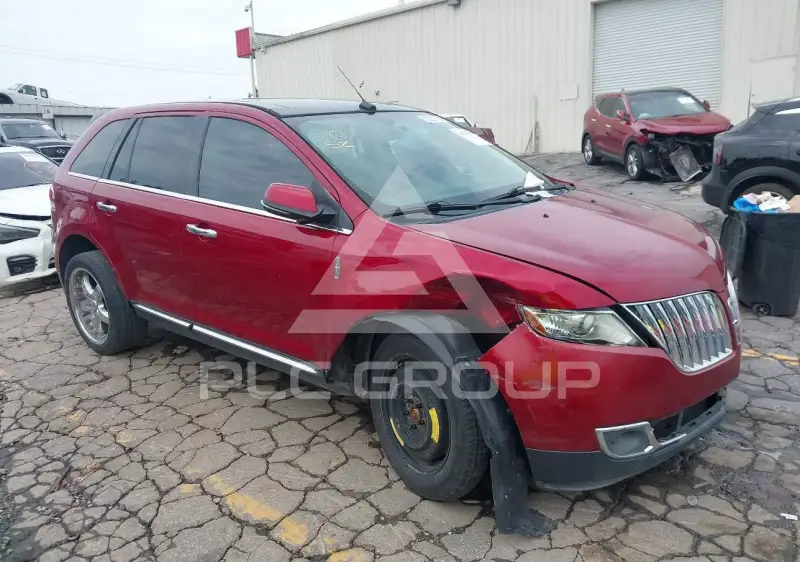 2013 Lincoln MKX photo