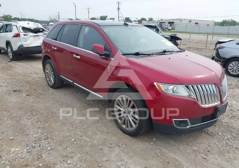2013 Lincoln MKX photo