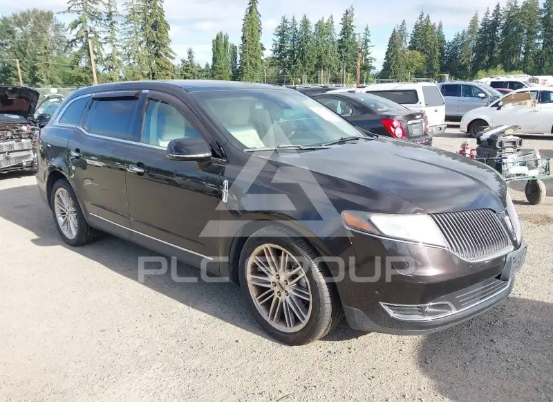 2013 Lincoln MKT фото