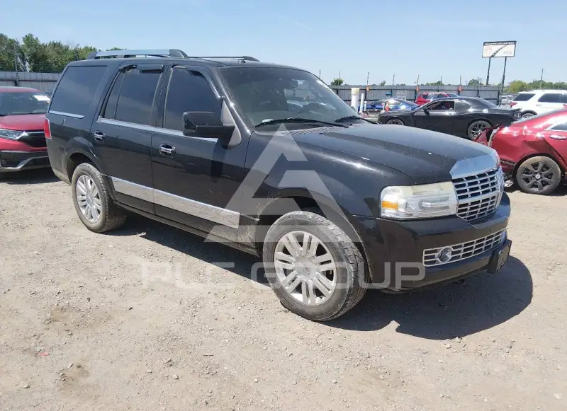 2013 Lincoln NAVIGATOR фото