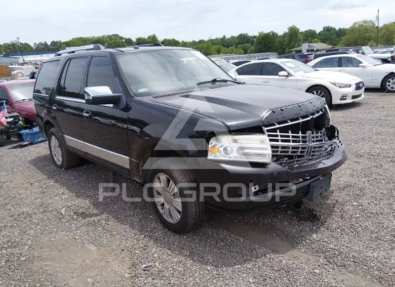 2013 Lincoln NAVIGATOR фото
