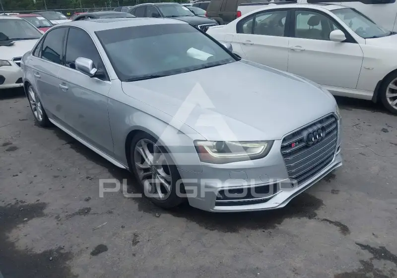 2013 Audi S4 photo