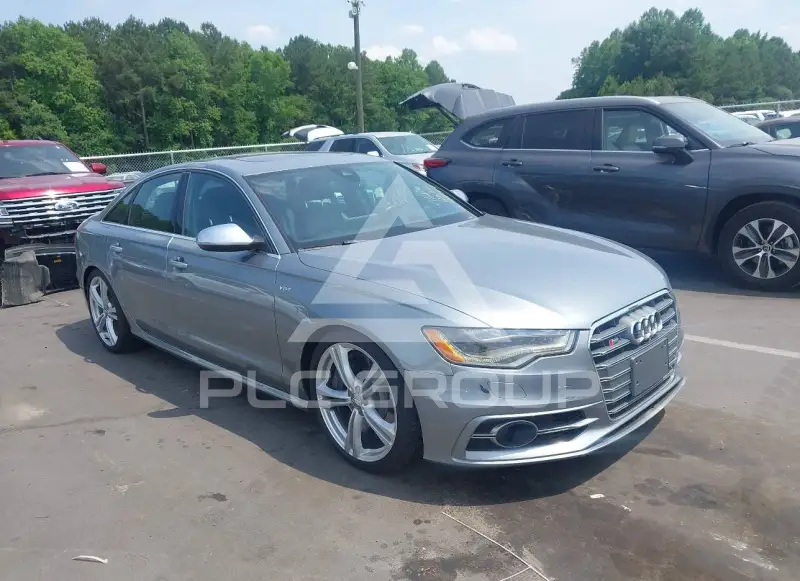 2013 Audi S6 фото