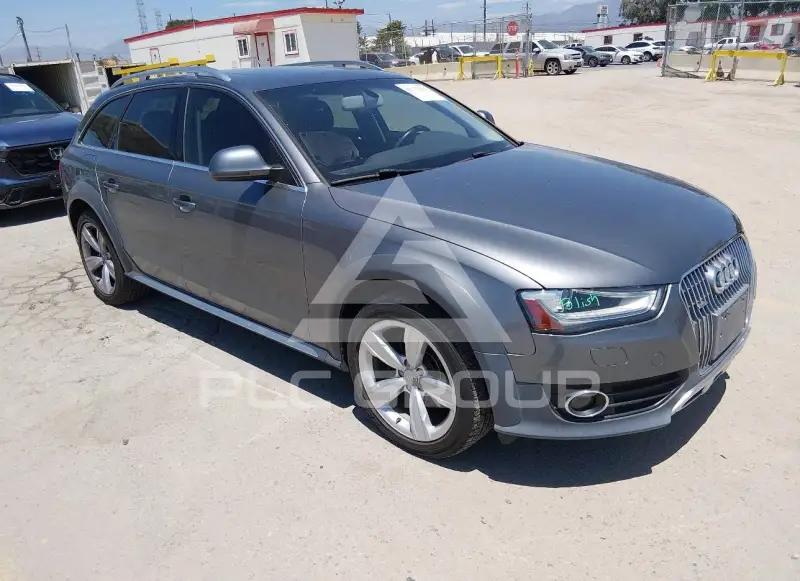 2013 Audi Quattro фото