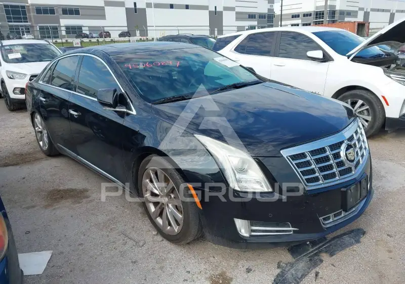 2013 Cadillac XTS photo