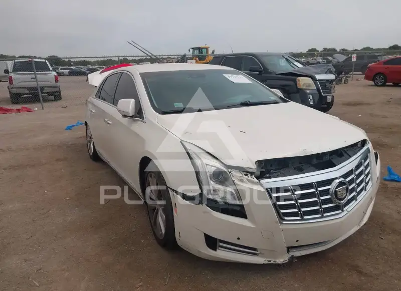 2013 Cadillac XTS photo