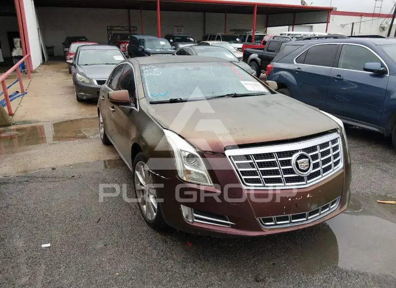 2013 Cadillac XTS photo