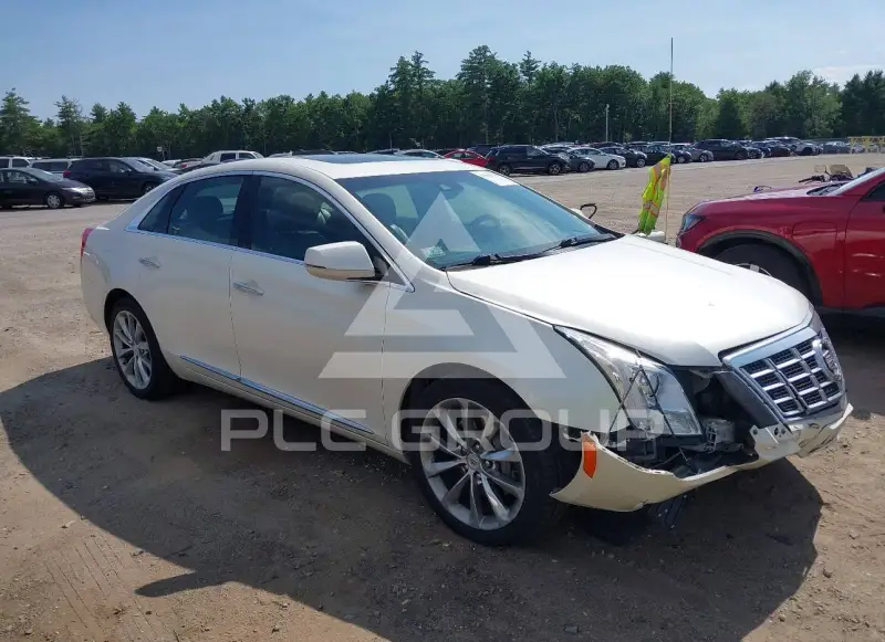 2013 Cadillac XTS photo