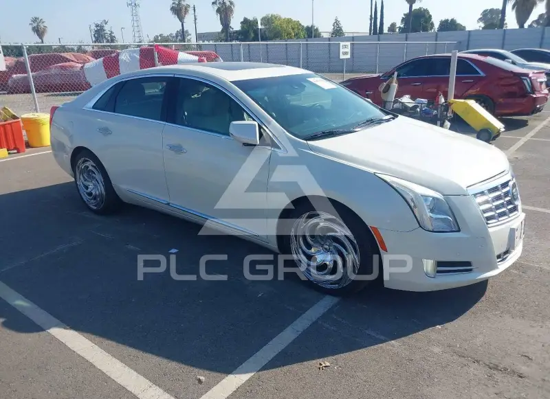 2013 Cadillac XTS photo