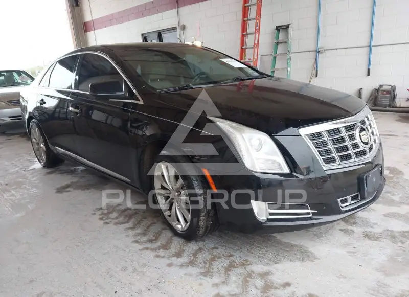 2013 Cadillac XTS photo