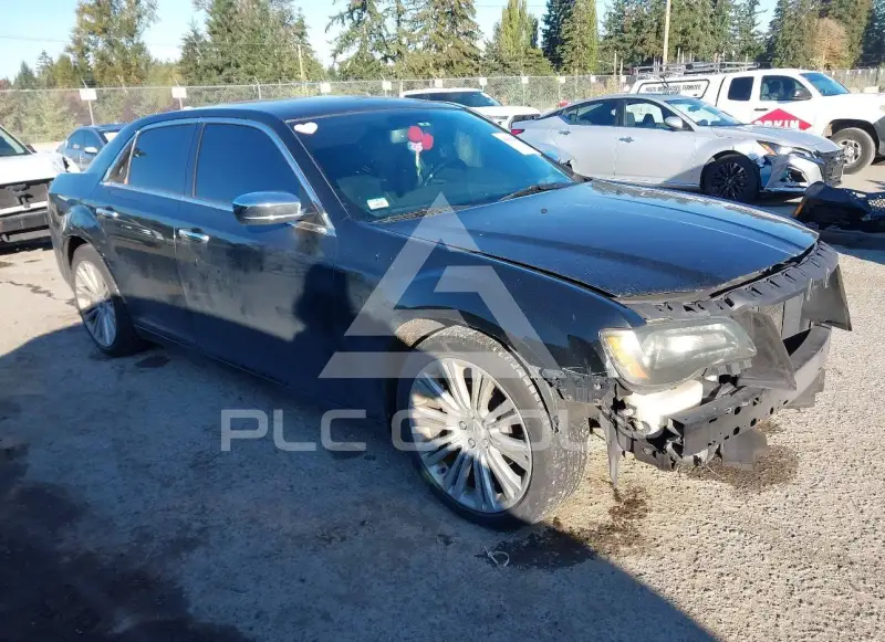 2013 Chrysler 300 фото