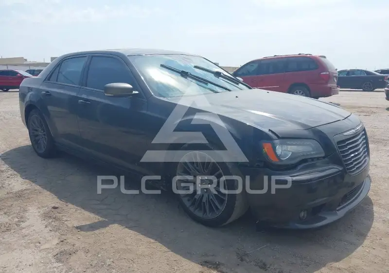 2013 Chrysler 300 фото