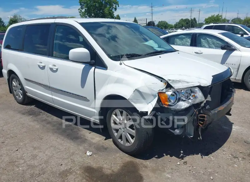 2013 Chrysler TOWN & COUNTRY photo