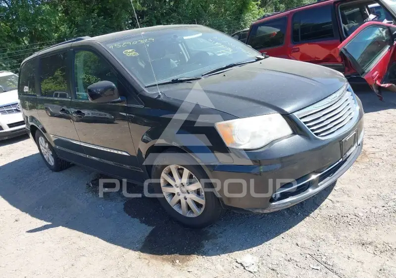 2013 Chrysler TOWN & COUNTRY фото