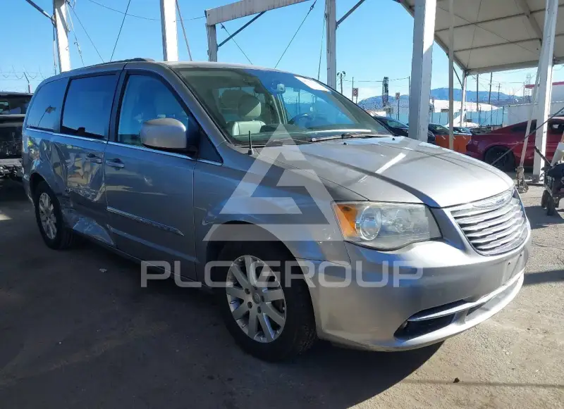 2013 Chrysler TOWN & COUNTRY photo