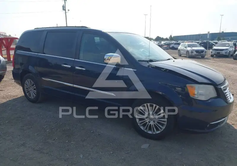 2013 Chrysler TOWN & COUNTRY фото