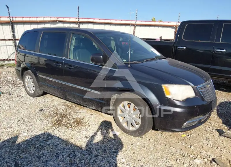 2013 Chrysler TOWN & COUNTRY фото
