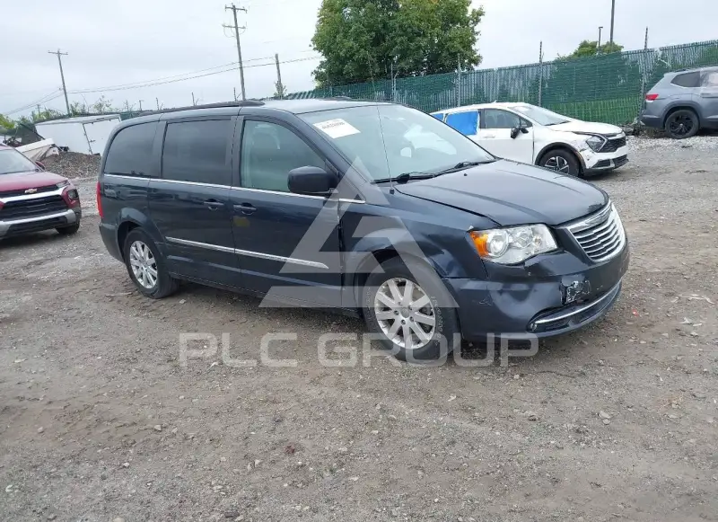2013 Chrysler TOWN & COUNTRY photo