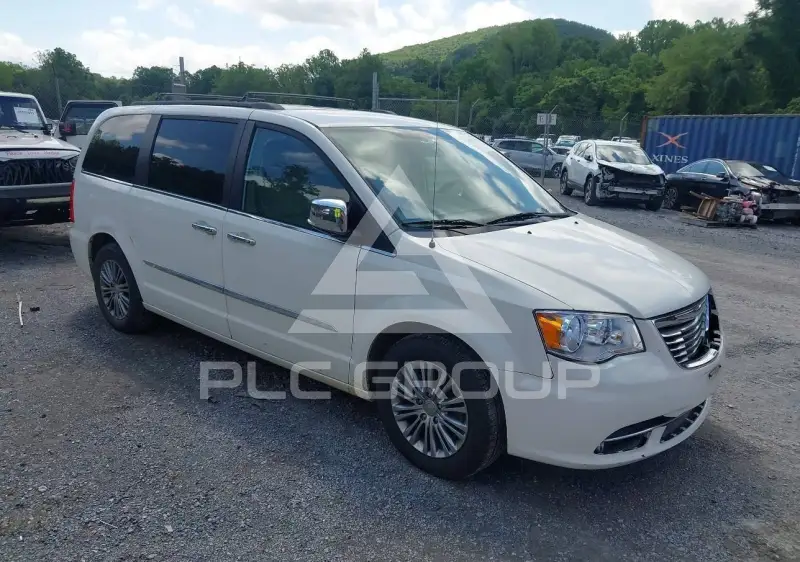 2013 Chrysler TOWN & COUNTRY фото