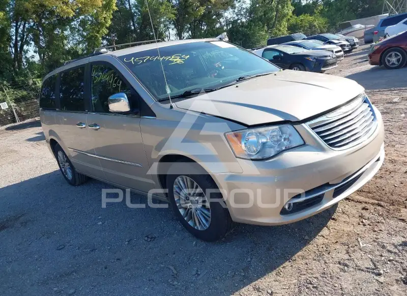 2013 Chrysler TOWN & COUNTRY фото