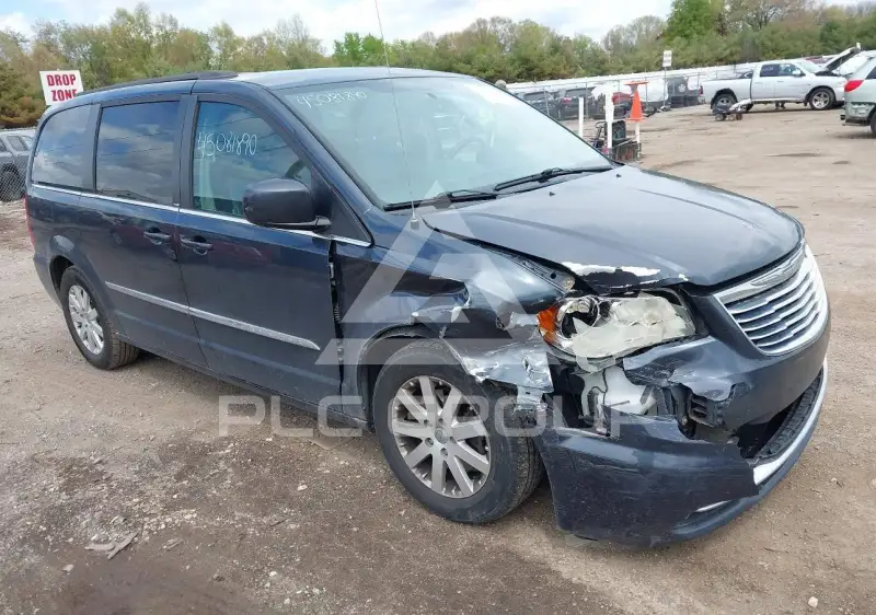 2013 Chrysler TOWN & COUNTRY photo