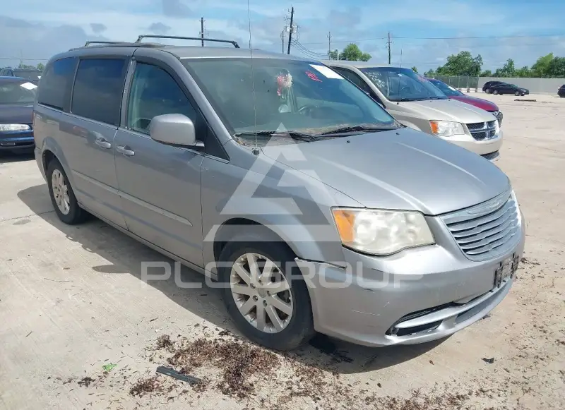 2013 Chrysler TOWN & COUNTRY photo