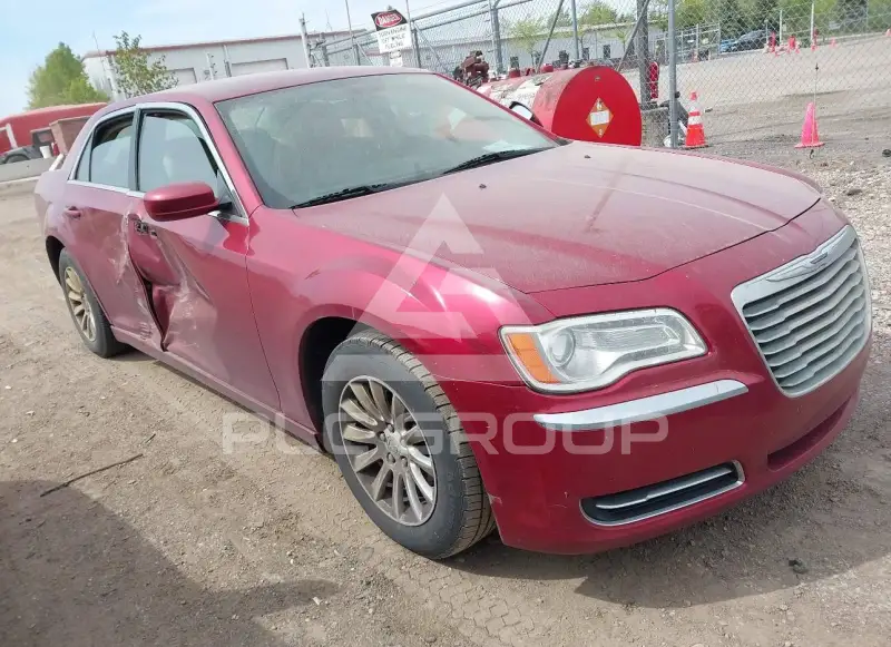 2013 Chrysler 300 фото