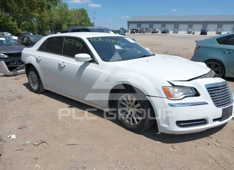 2013 Chrysler 300 photo