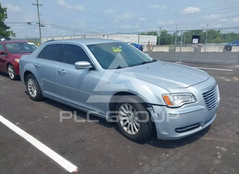2013 Chrysler 300 фото