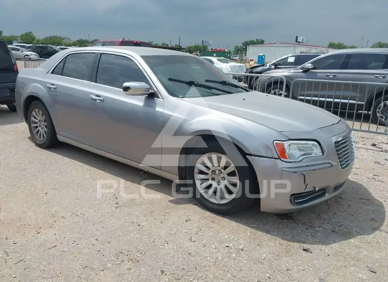 2013 Chrysler 300 photo