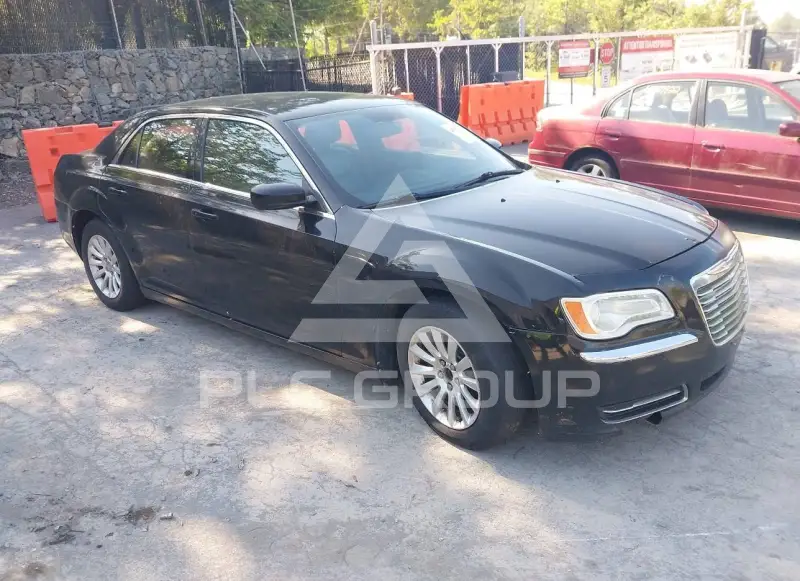 2013 Chrysler 300 photo