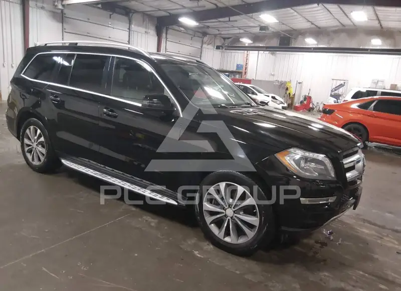 2013 Mercedes Benz GL 450 photo