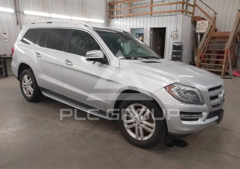 2013 Mercedes Benz GL 450 photo