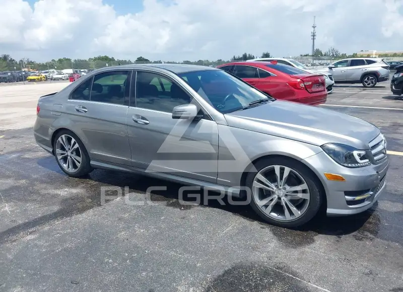 2013 Mercedes Benz C 250 photo