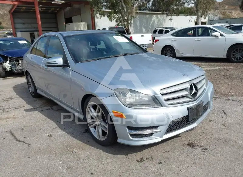 2013 Mercedes Benz C 250 photo