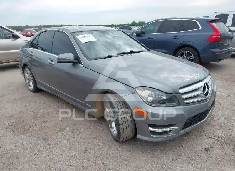 2013 Mercedes Benz C 250 photo