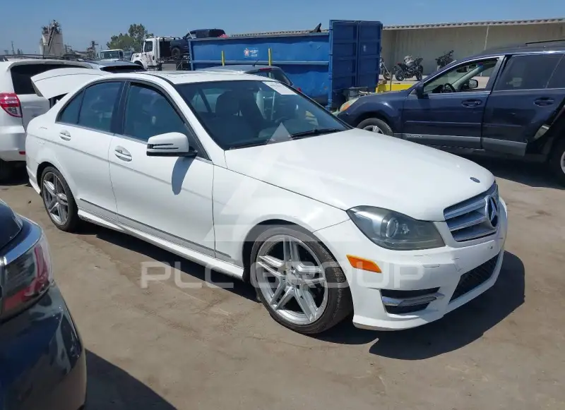 2013 Mercedes Benz C 250 photo