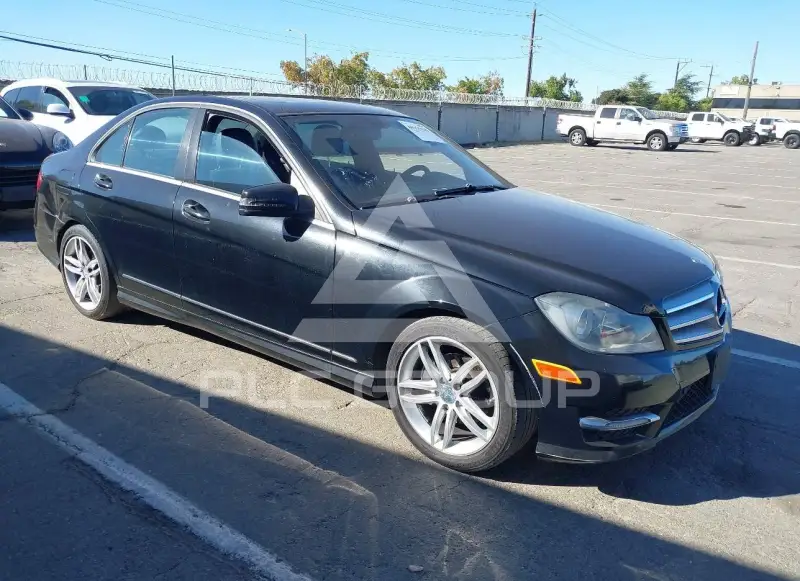 2013 Mercedes Benz C 250 photo