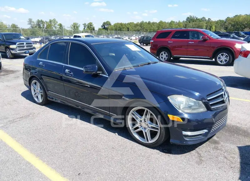 2013 Mercedes Benz C 250 photo