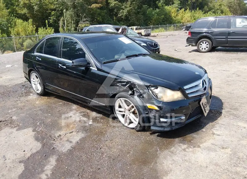 2013 Mercedes Benz C 250 photo