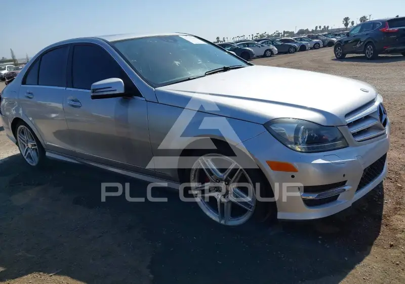 2013 Mercedes Benz C 250 photo