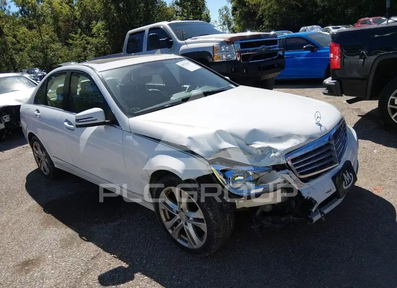 2013 Mercedes Benz C 300 photo